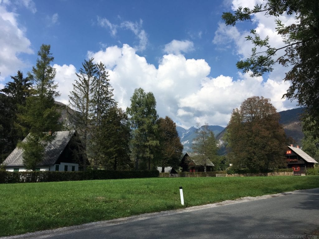 Walking towards Stara Fužina, authentic Slovenian mountain houses 