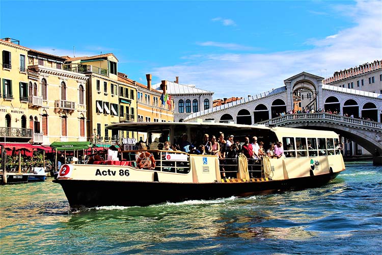 Weekennd getaway for a couple in Venice - A vaporetto ride will instantly make you feel like a local (photo provided by italyvisa.ae) 