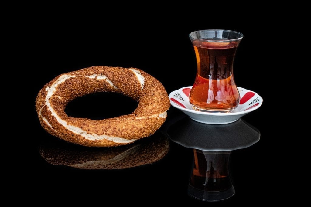 Simit and tea, to be enjoyed during winter in Istanbul