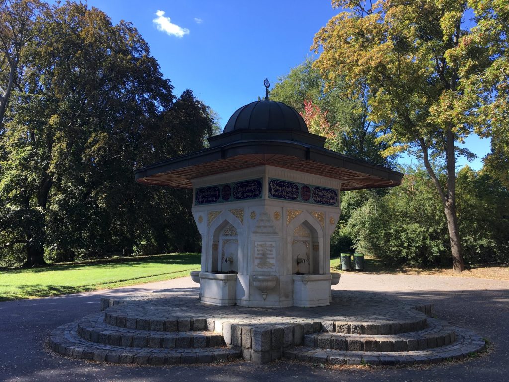 best parks in Vienna for families -Türkenschanzpark